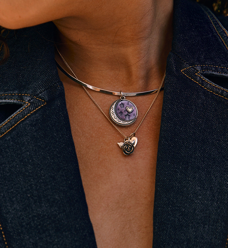 Consuela Wild Rose Charm
– Consuela