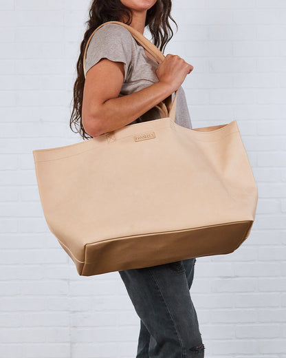 Consuela Diego Jumbo Bag
 – Consuela