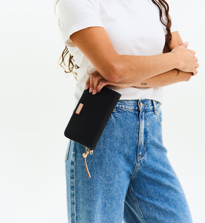 Consuela Wallet - Cyndi Essential