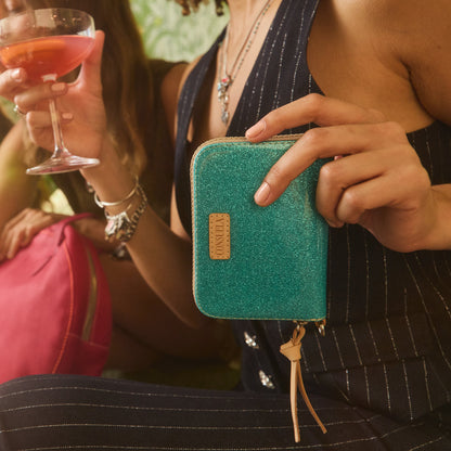Consuela Wallet - Lumi Zippy