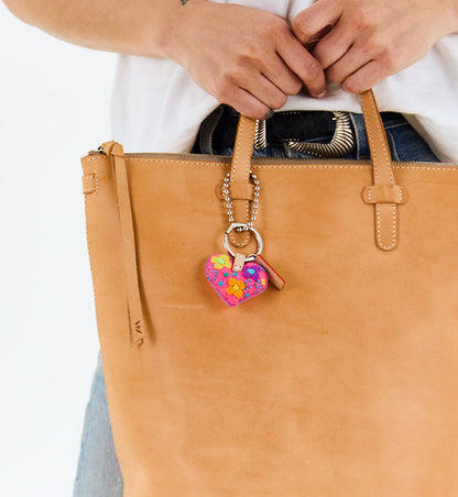 Consuela Bag Charm - Corazon Chico Pink