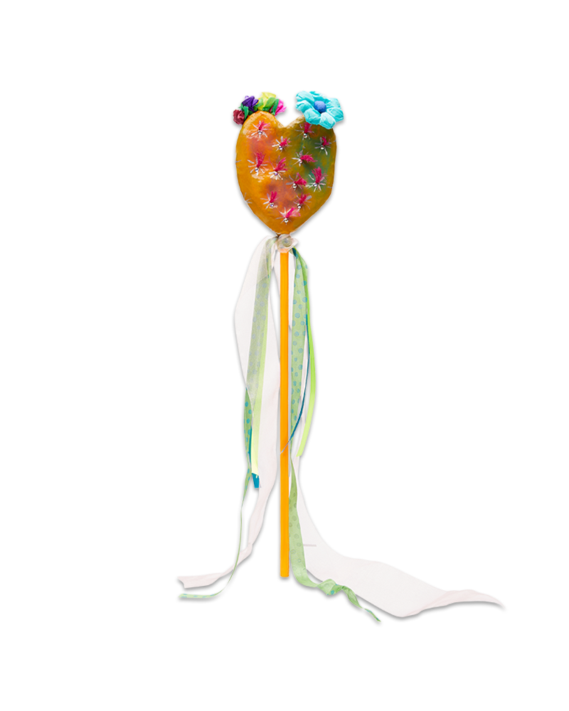 Consuela Gift - Prickly Heart Shaker
