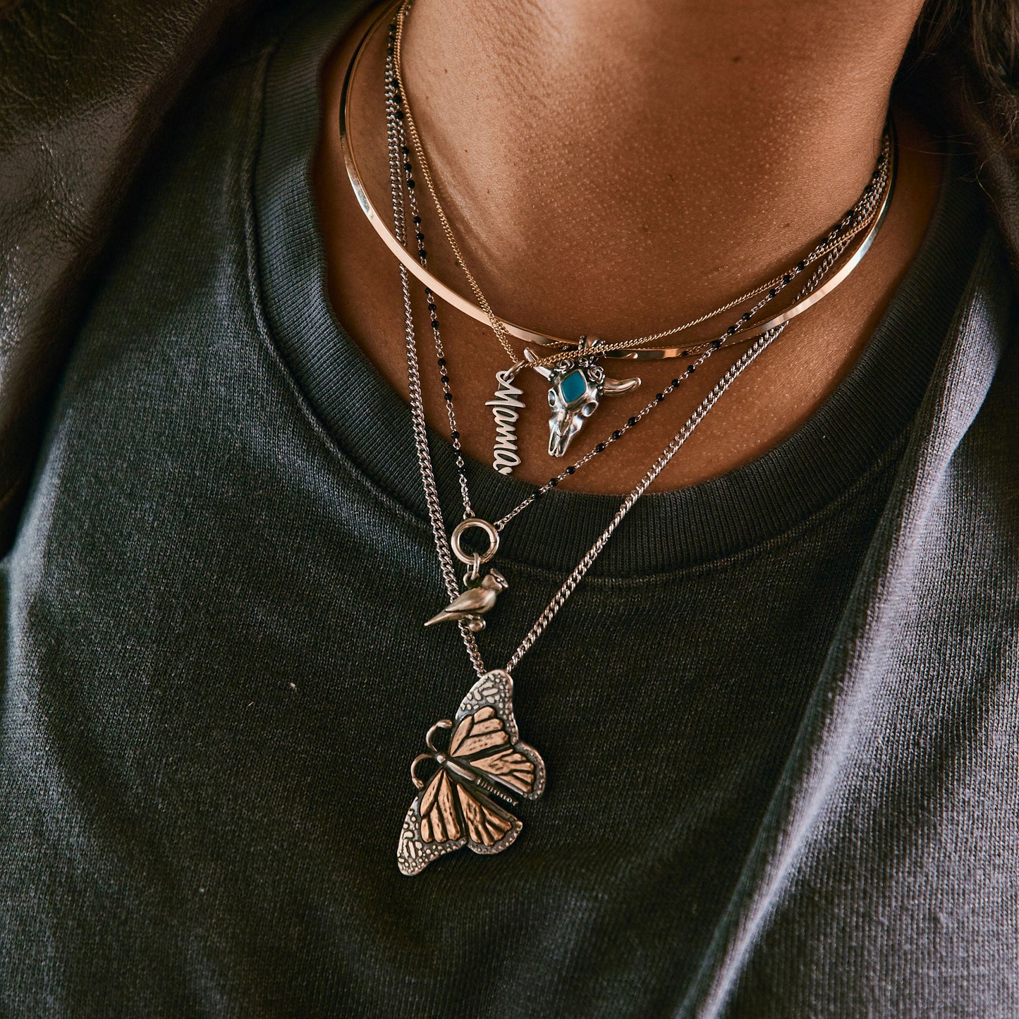 Consuela Cardinal Charm
 – Consuela